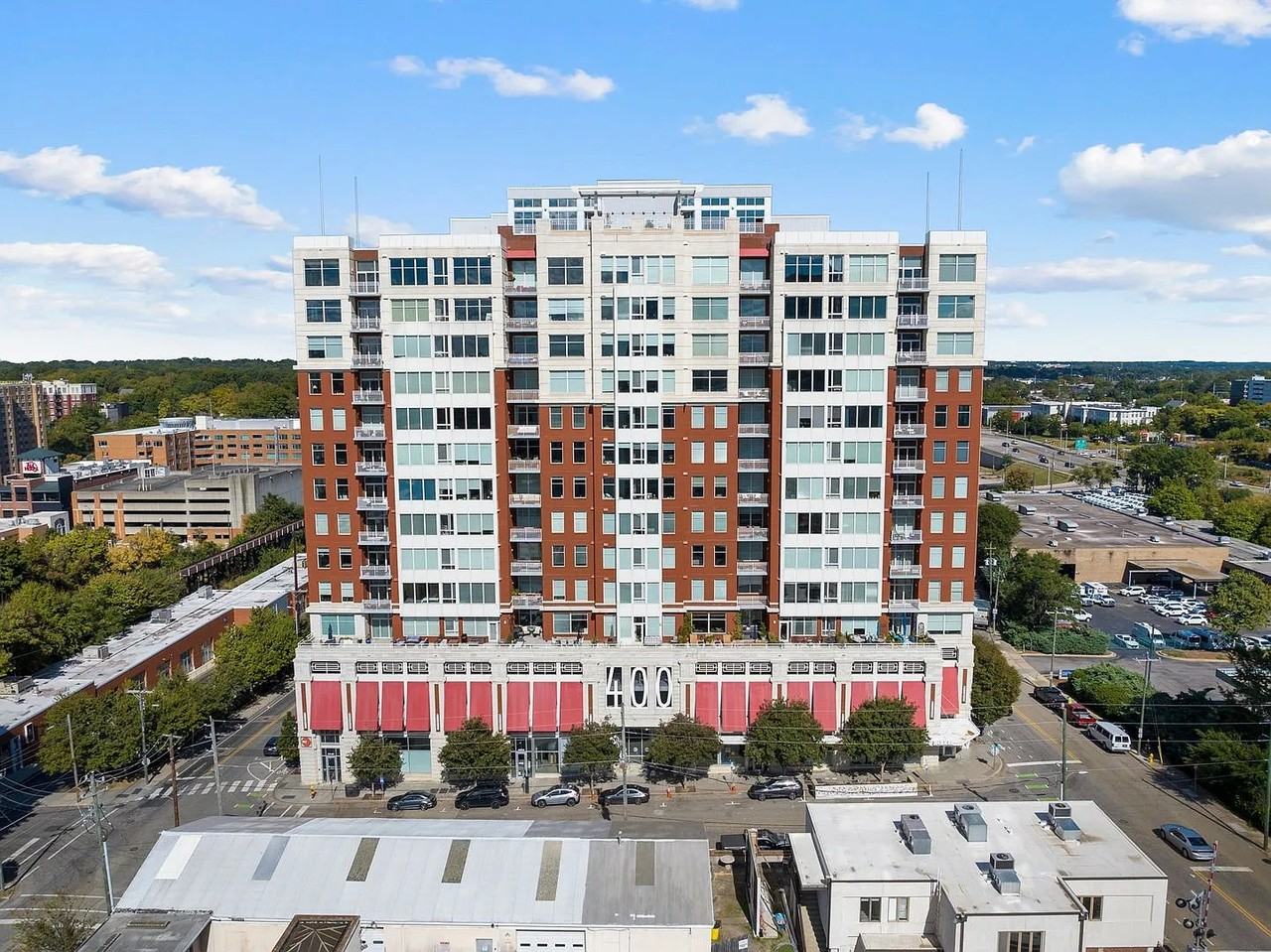 400 W North St #1232