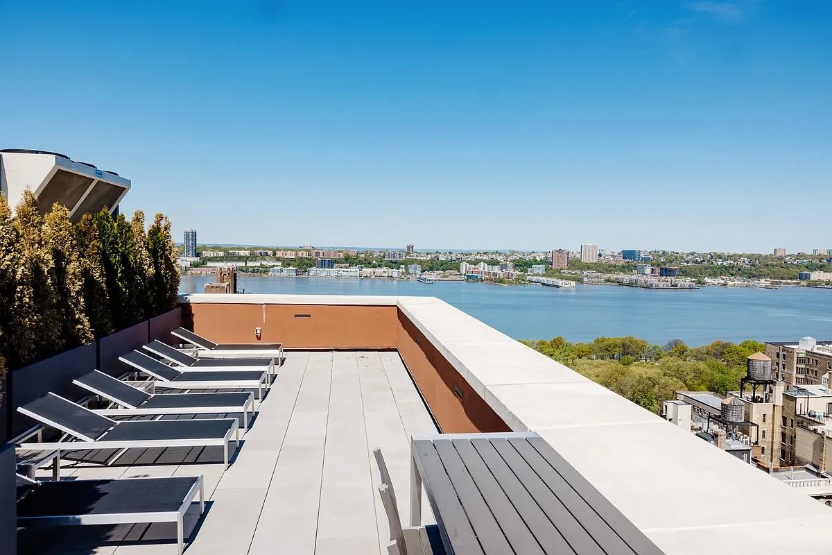 266 W 96th St - Photo 2 of 17