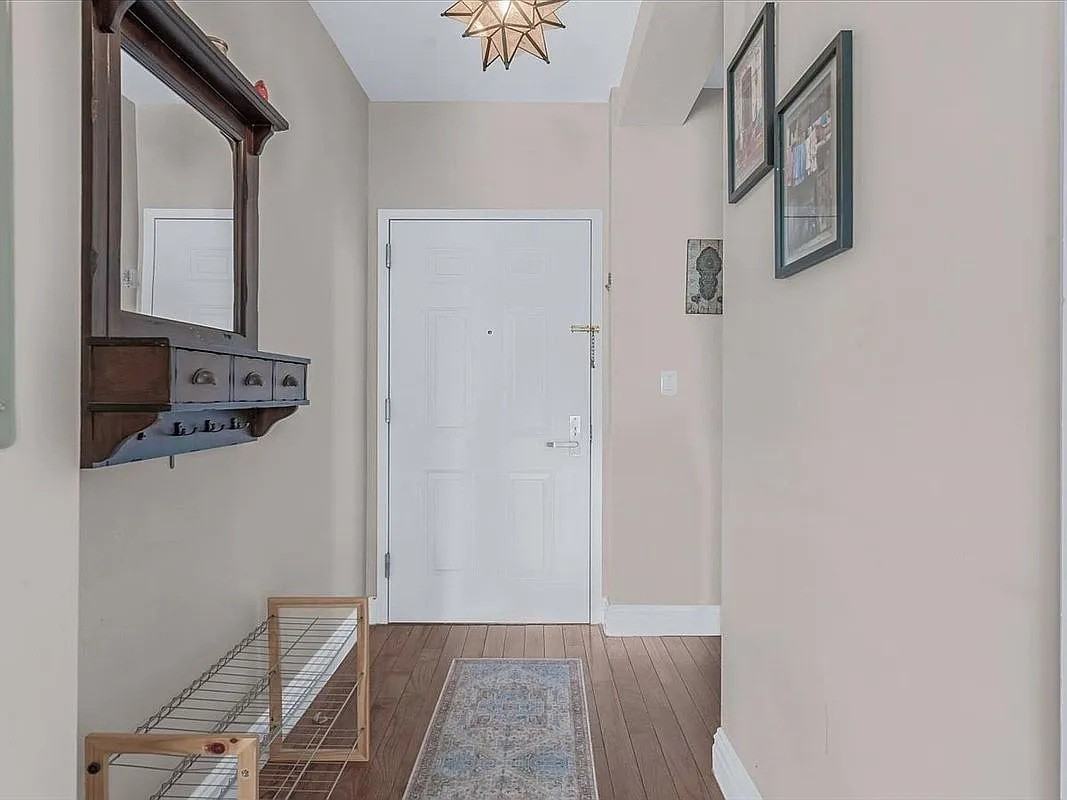 2525 Newtown Ave #5A - Photo 2 of 13
