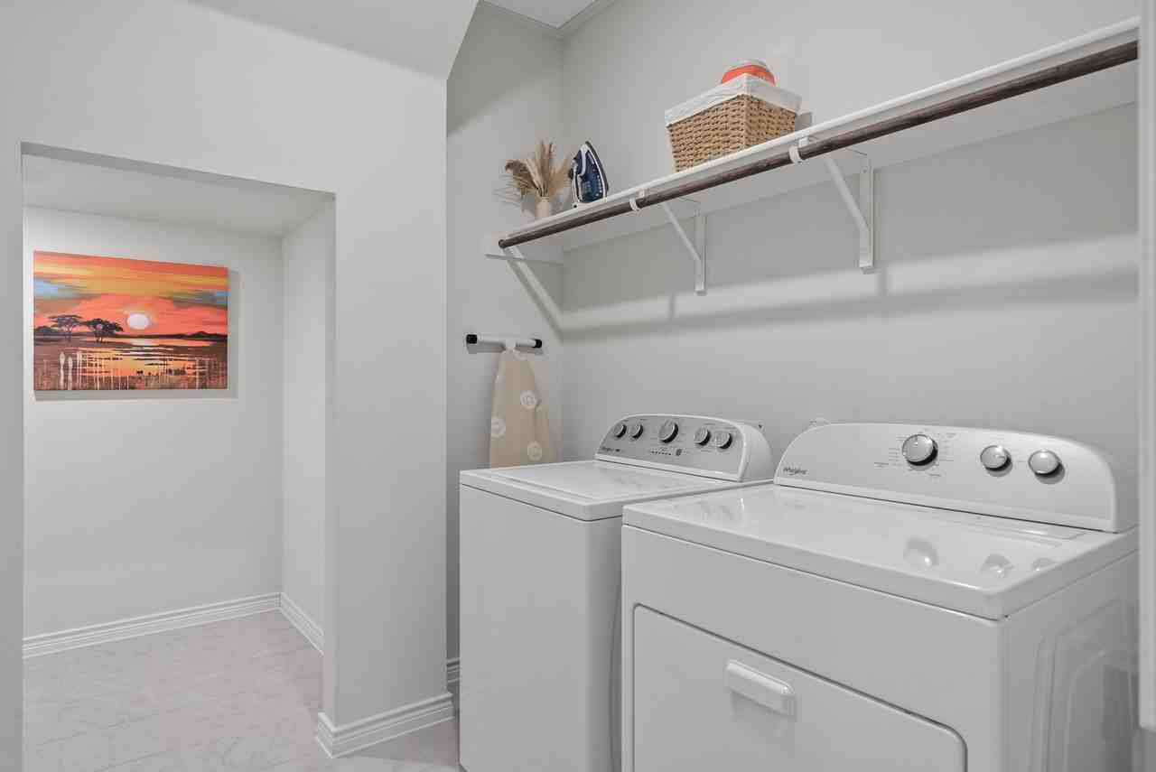 10124 Kayak St #NA - Photo 4 of 40
