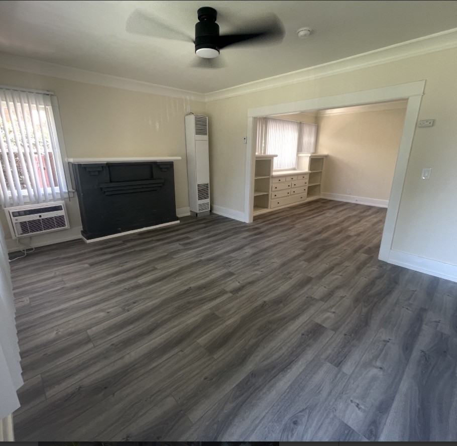 204 N Cedar St #206 - Photo 3 of 14