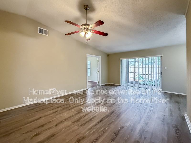 3059 Autumn Ct - Photo 4 of 21