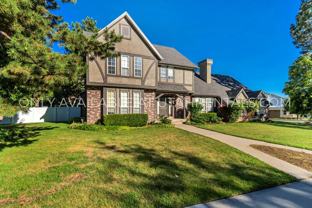 960 N Eastview Dr - Photo 1 of 1