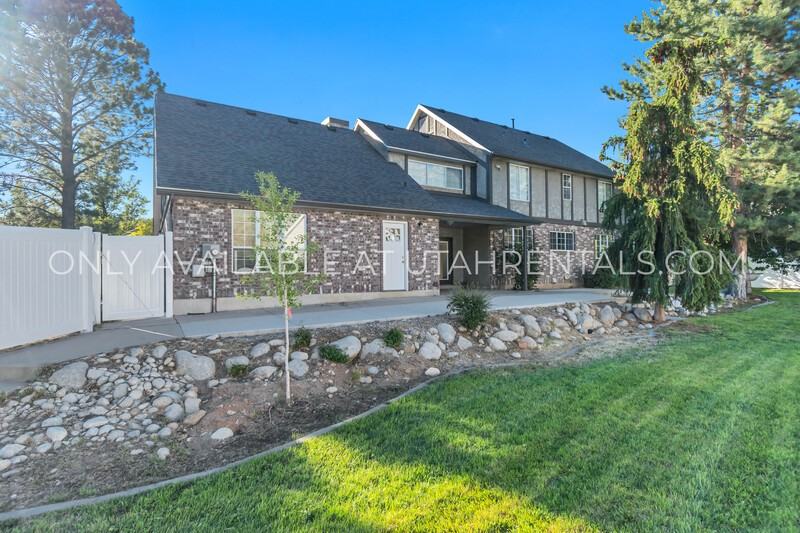 960 N Eastview Dr - Photo 7 of 37