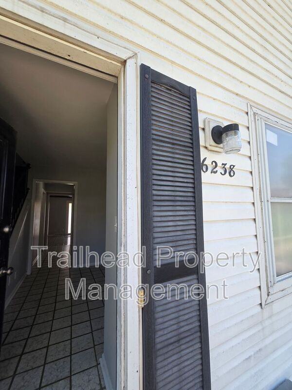 6238 E 129th St - Photo 2 of 25