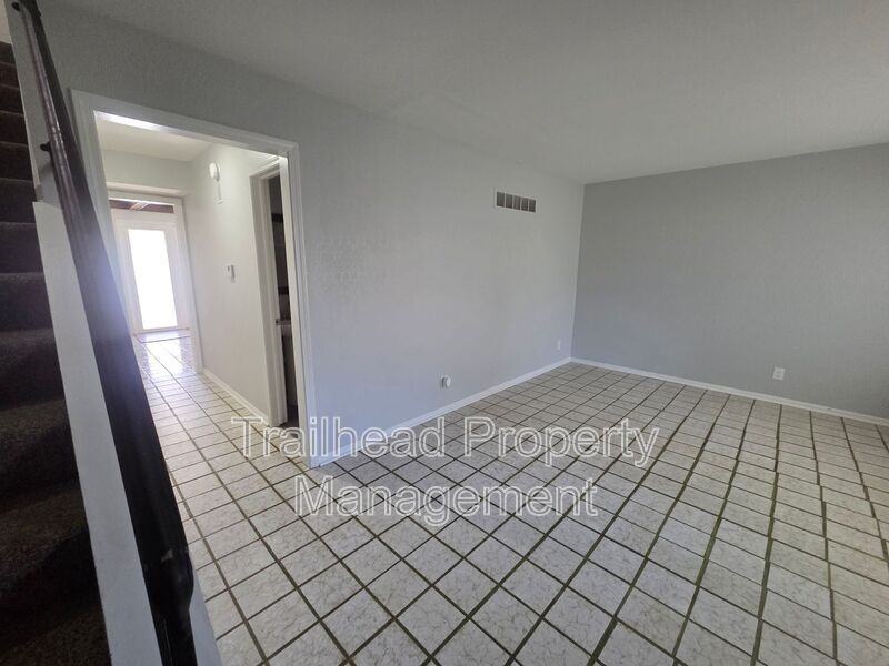 6238 E 129th St - Photo 4 of 25