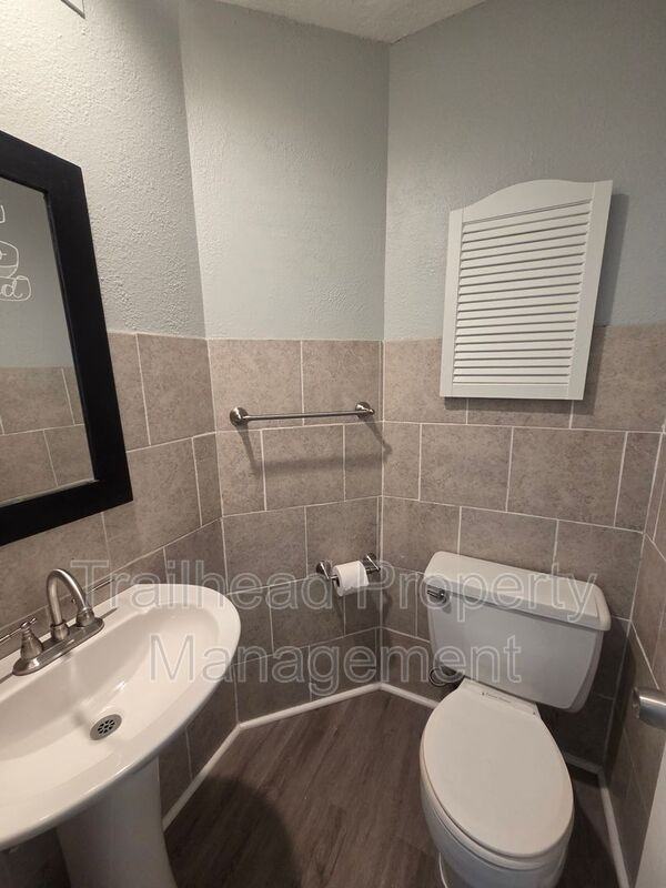 6238 E 129th St - Photo 7 of 25