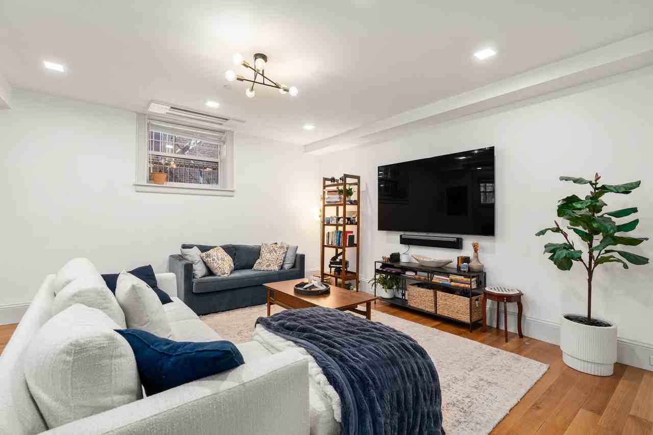 1765 Beacon St #1 - Photo 6 of 18