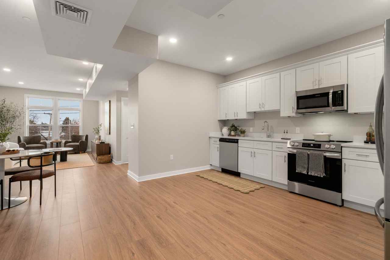 596 North Ave #112 - Photo 3 of 8