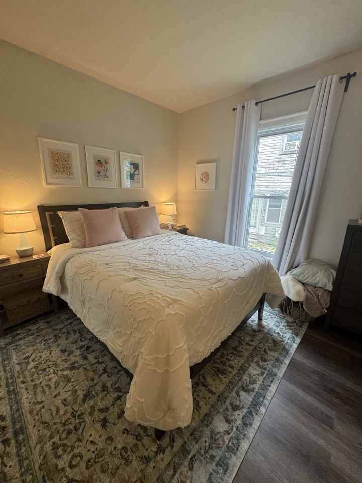 2439 S Howell Ave - Photo 7 of 8