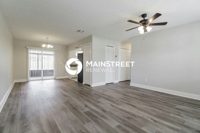 1032 Pinder St - Photo 2 of 16