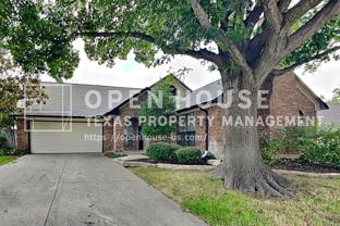 8201 Weatherly Dr - Photo 1 of 1