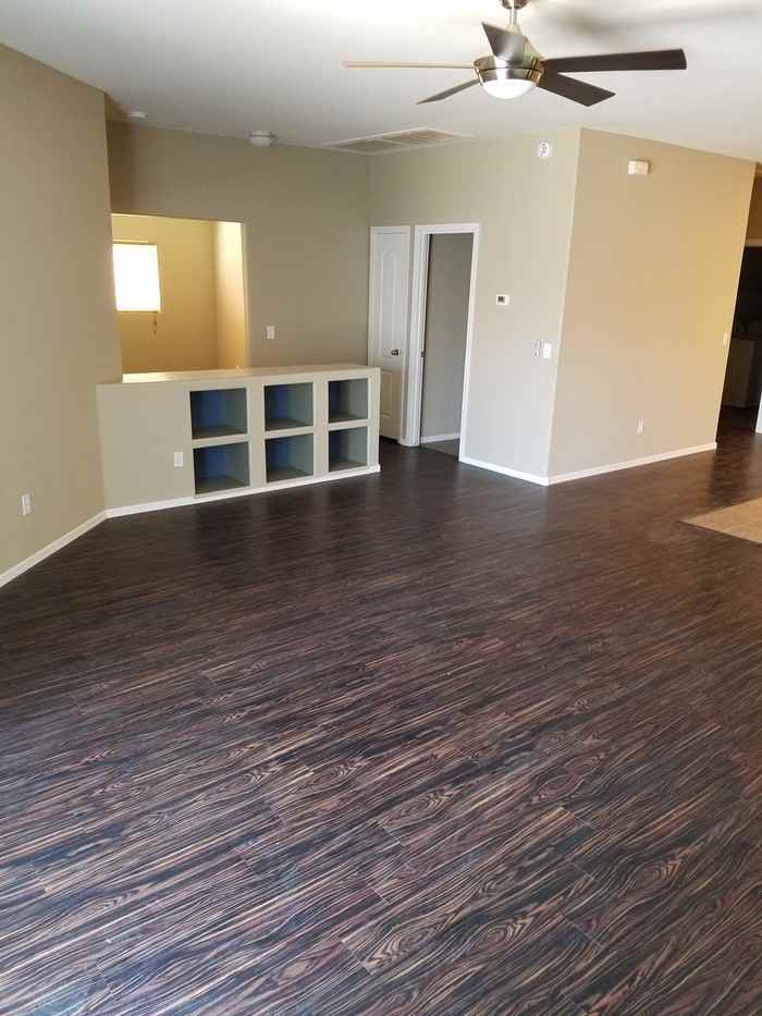 2415 W Mobile Ln - Photo 4 of 12
