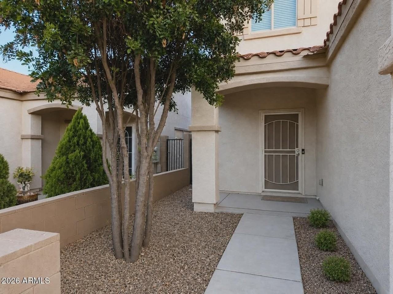 8773 W Dahlia Dr - Photo 2 of 33