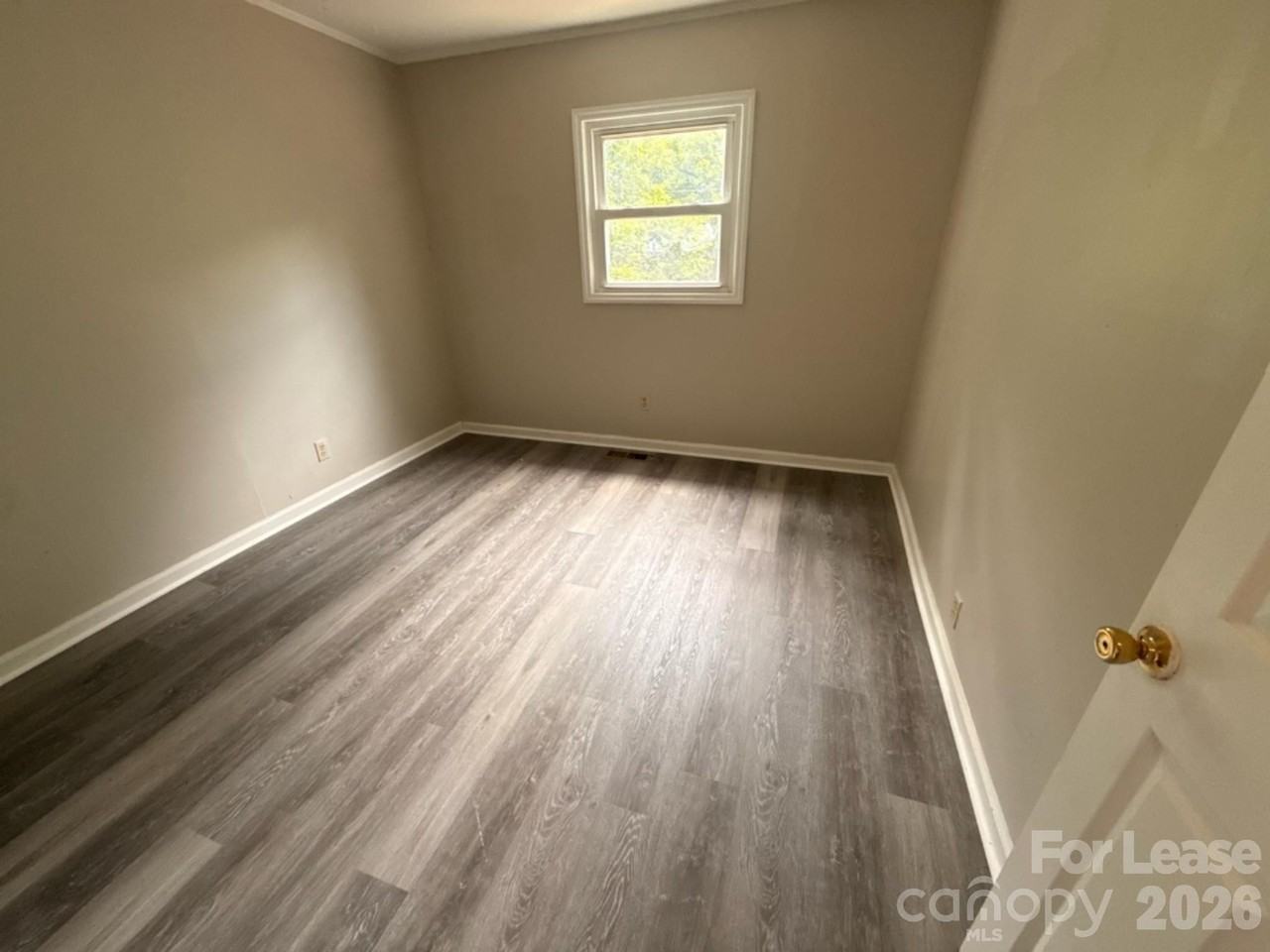1230 Mahaffey Line Dr - Photo 2 of 5