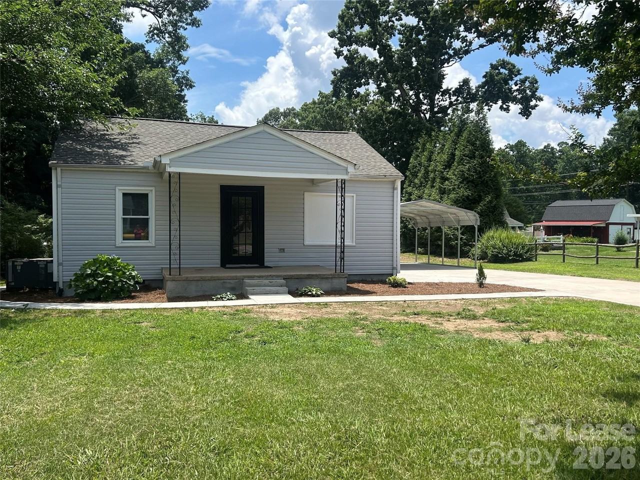 914 Linwood Rd - Photo 2 of 20