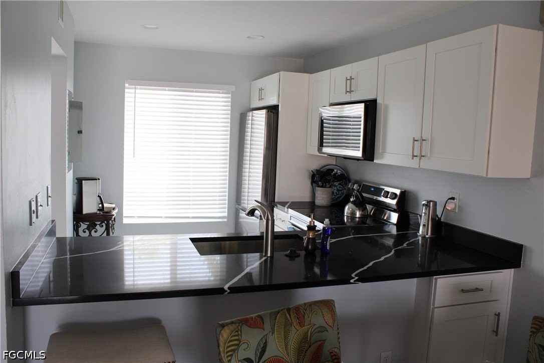 2133 San Marco Rd #6-203 - Photo 6 of 12