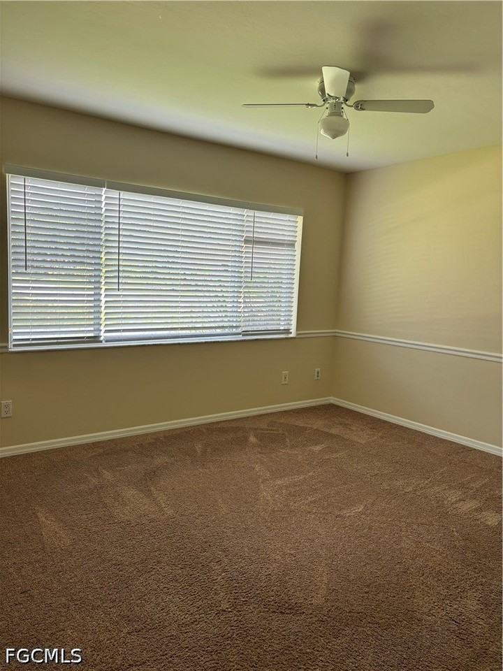 11761 Pinewood Lakes Dr - Photo 4 of 11