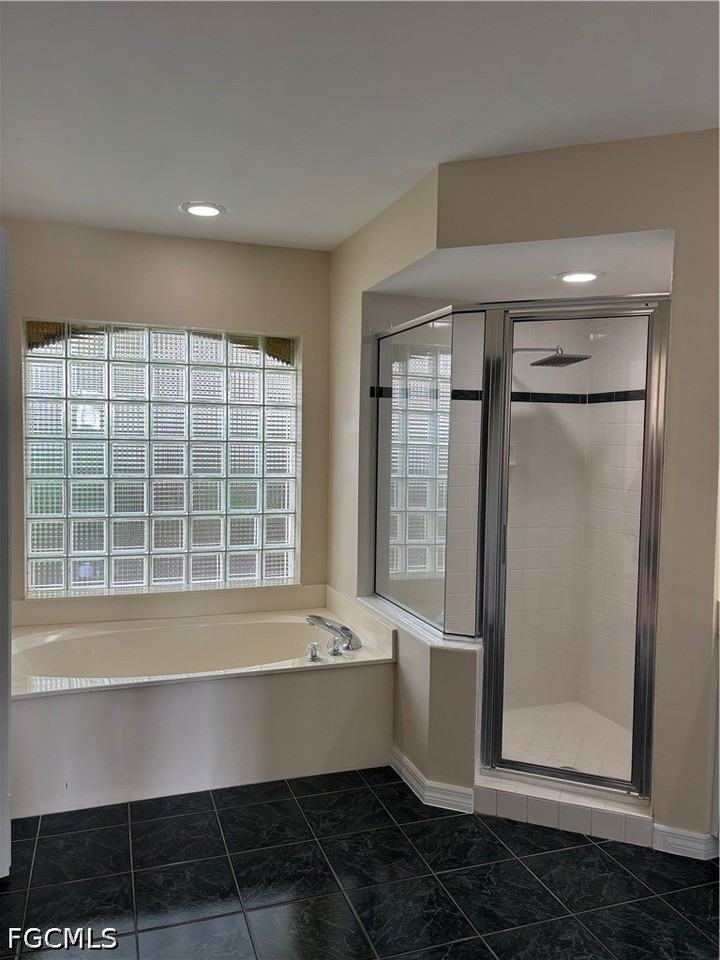 11761 Pinewood Lakes Dr - Photo 6 of 11