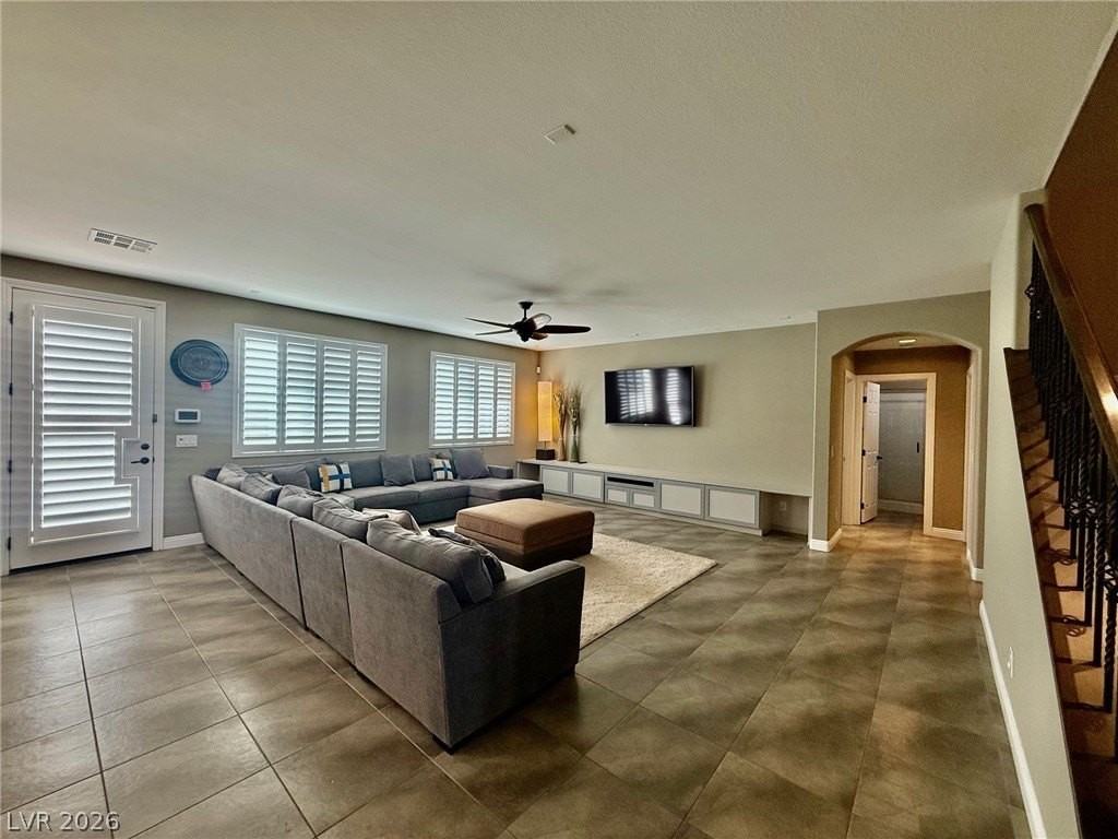 8045 Slip Point Ave - Photo 5 of 35