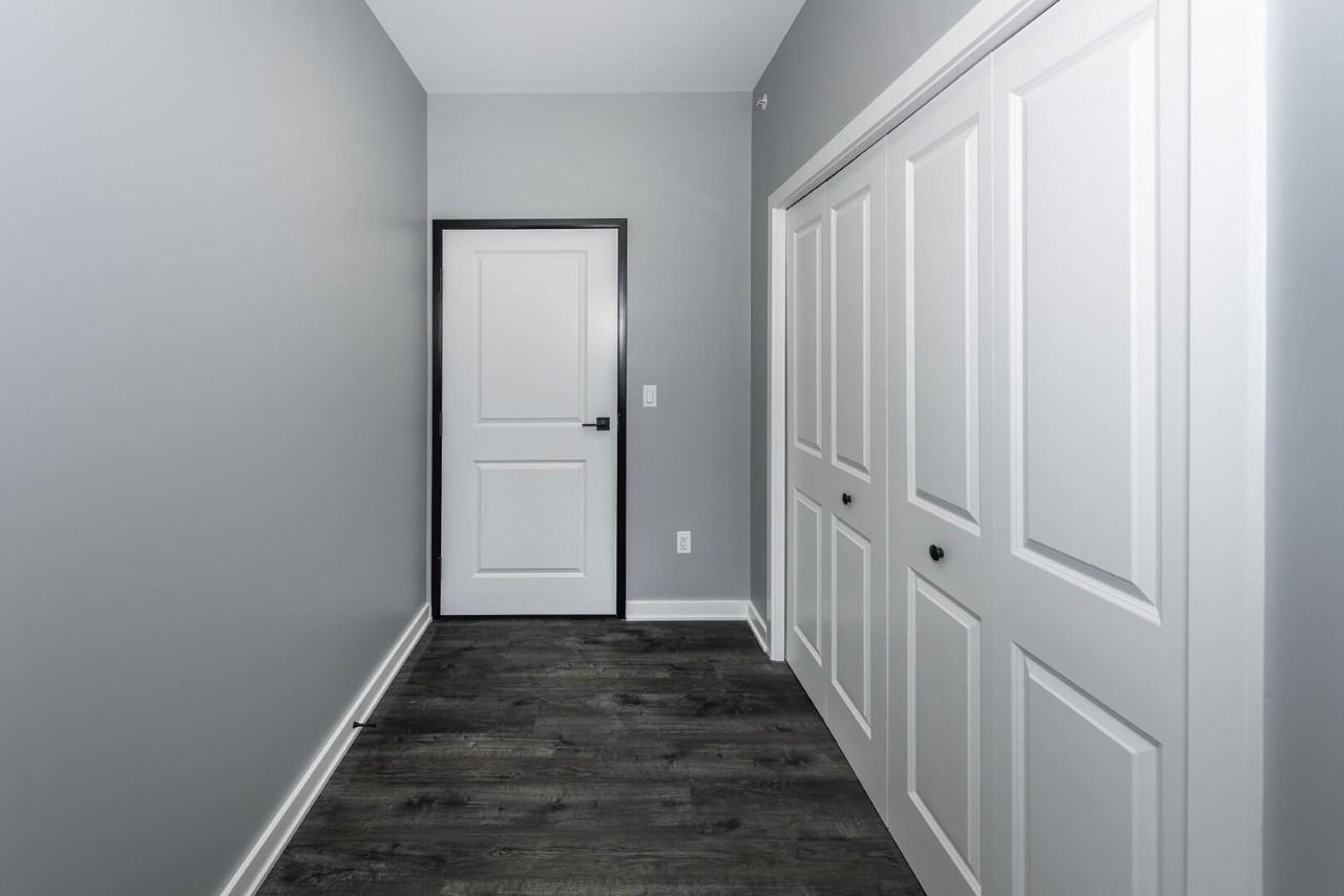 5395 Plymouth Rd - Photo 5 of 36