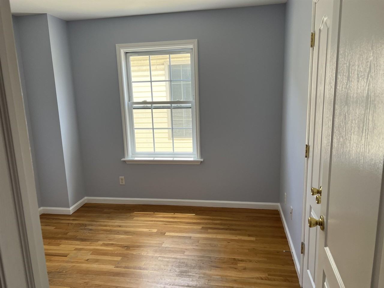 3 Montrose Ave #2ndFL - Photo 6 of 14