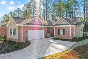 featured image of 800 Lighthorse Cir