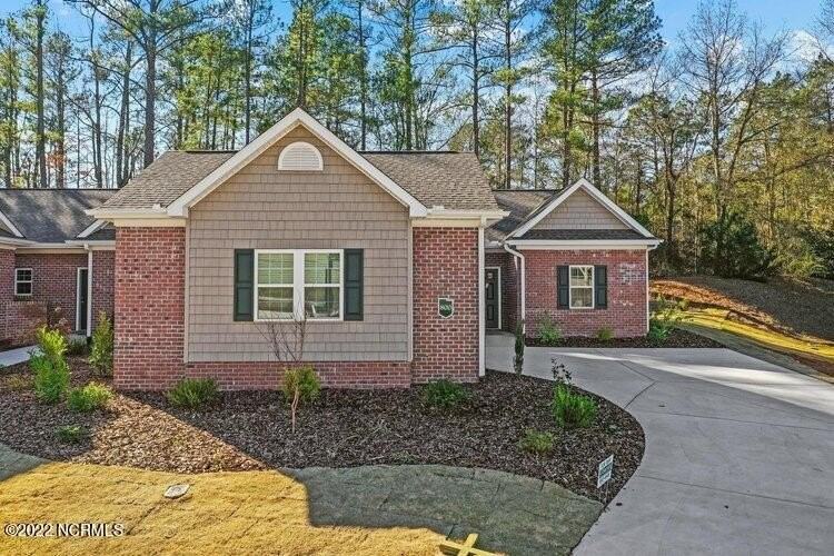 800 Lighthorse Cir - Photo 2 of 29