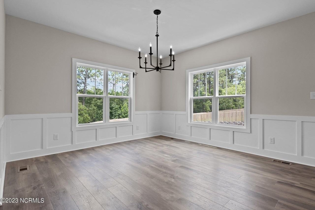 139 Crestview Rd - Photo 6 of 41
