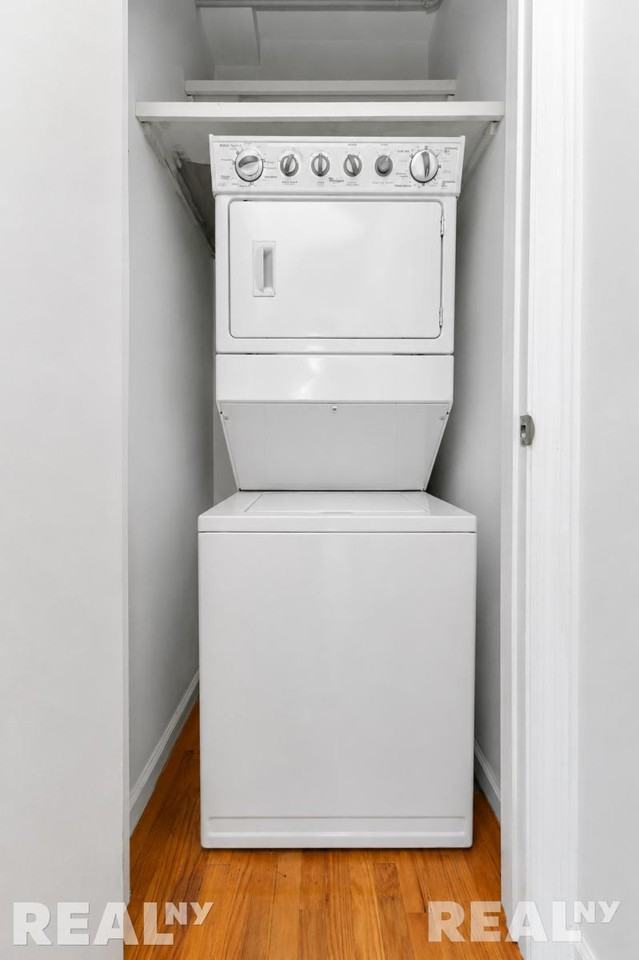 Grand Ave #5B - Photo 3 of 8