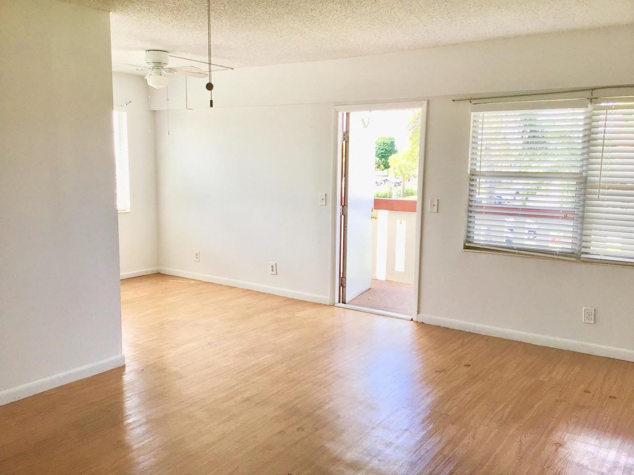 84 Brighton B - Photo 6 of 41