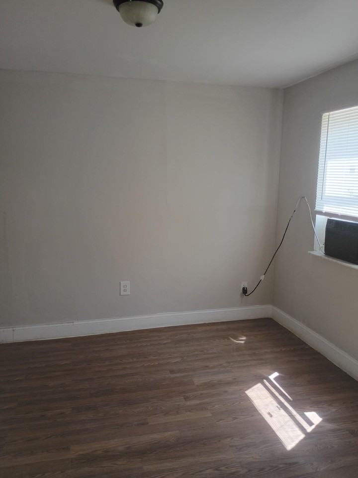 4699 Forest Ln - Photo 7 of 10