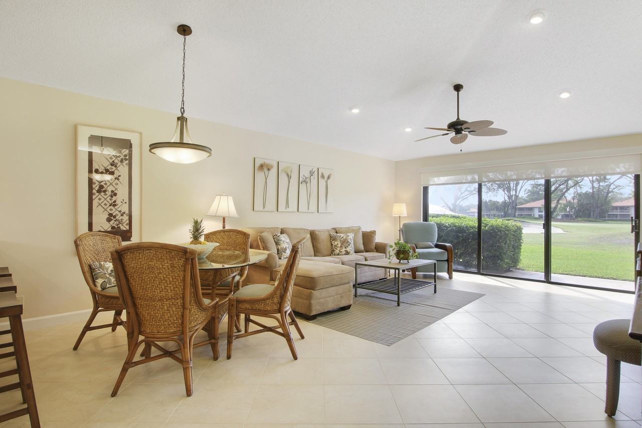 820 Club Dr - Photo 5 of 23