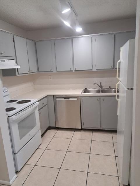 2671 Riverside Dr #6 - Photo 6 of 16