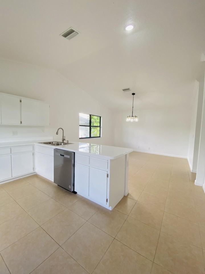 212 Trace Ct - Photo 6 of 32