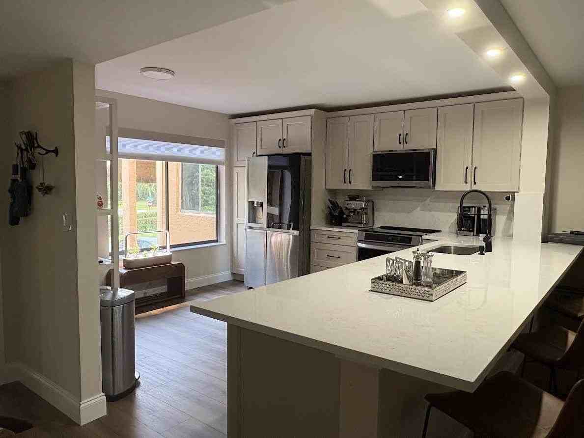 11280 Green Lake Dr #203 - Photo 3 of 26