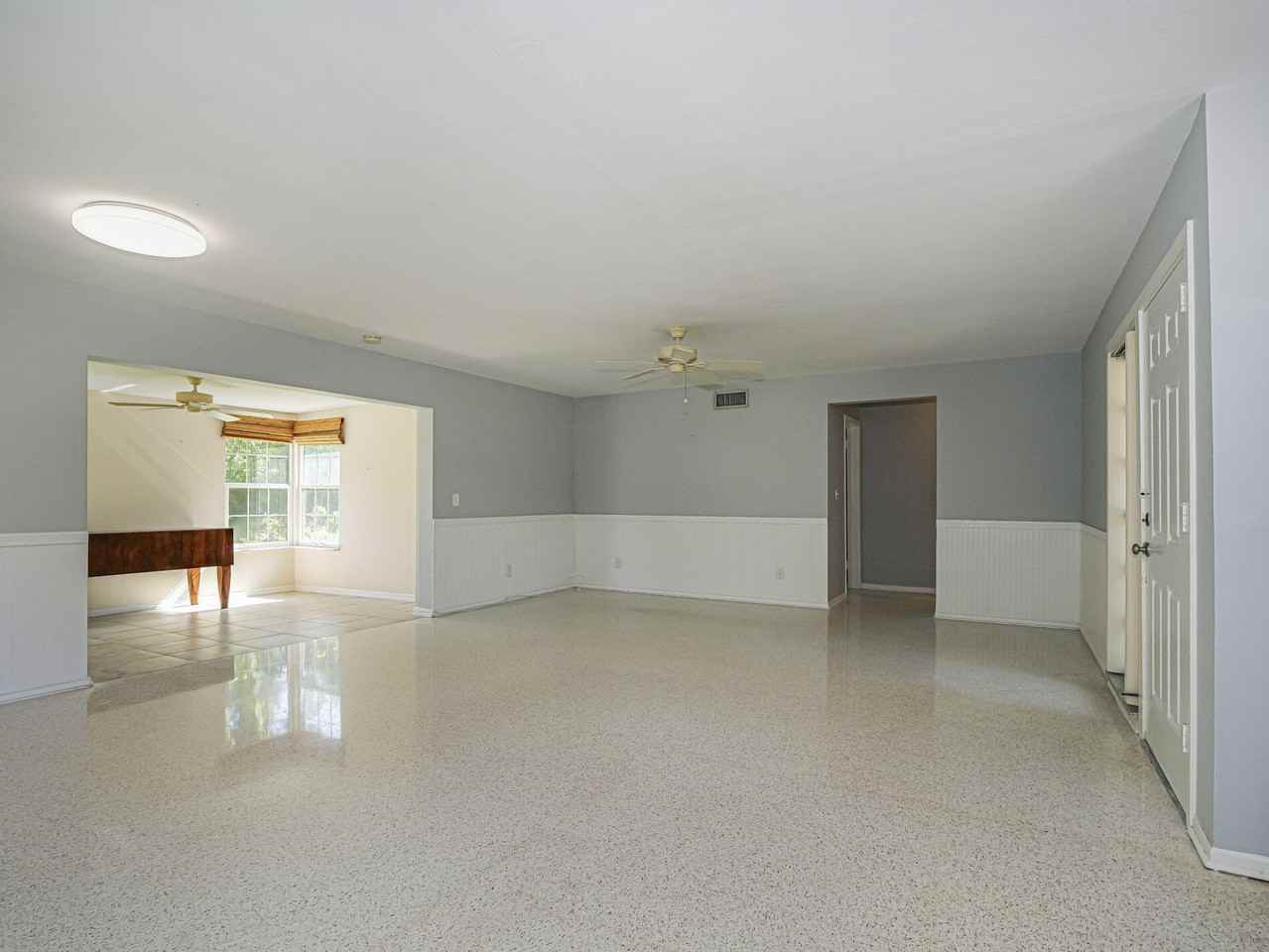 2616 15th St - Photo 3 of 31