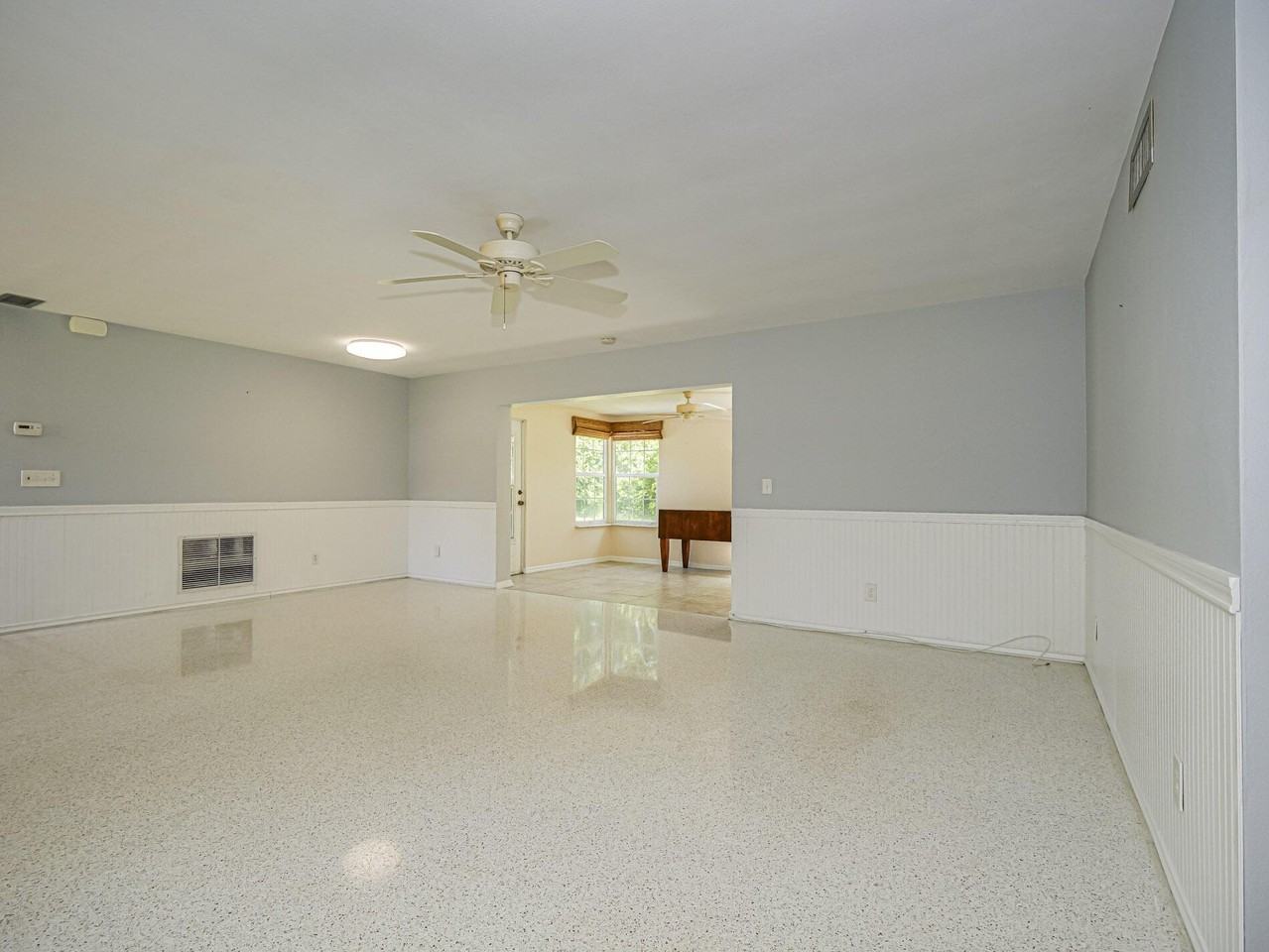 2616 15th St - Photo 6 of 31