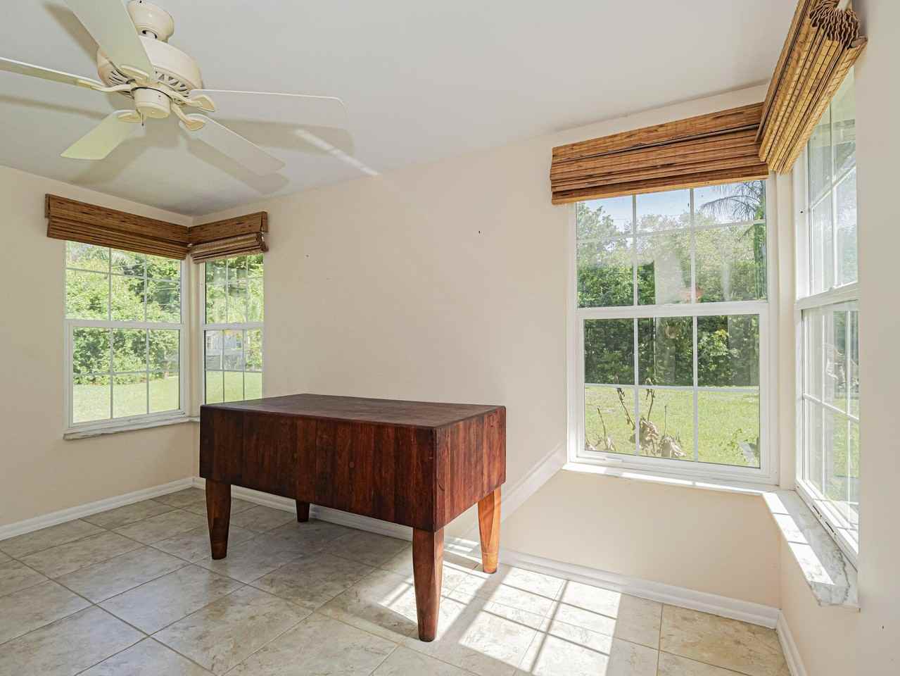 2616 15th St - Photo 7 of 31