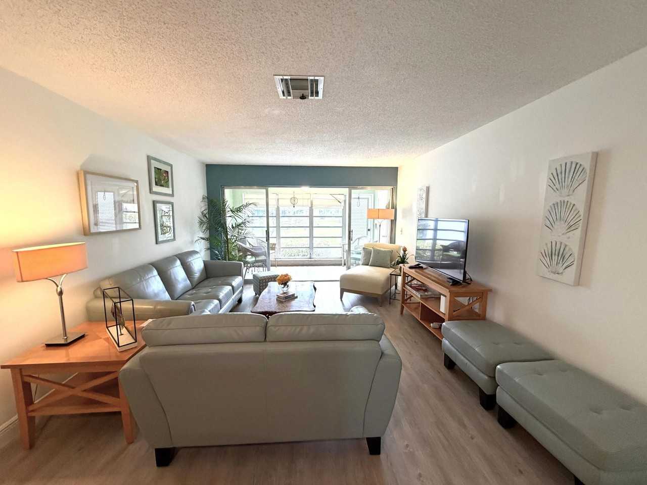 2520 Pansey Ln #D - Photo 5 of 28