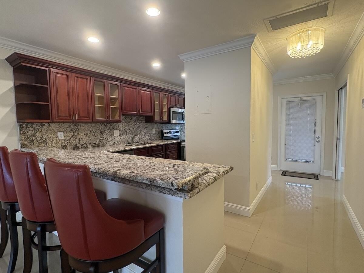 1441 Nw 19th Ter #201 - Photo 3 of 41