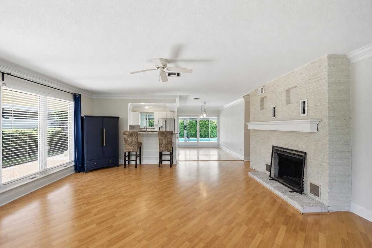 2685 Se 6th St - Photo 6 of 27