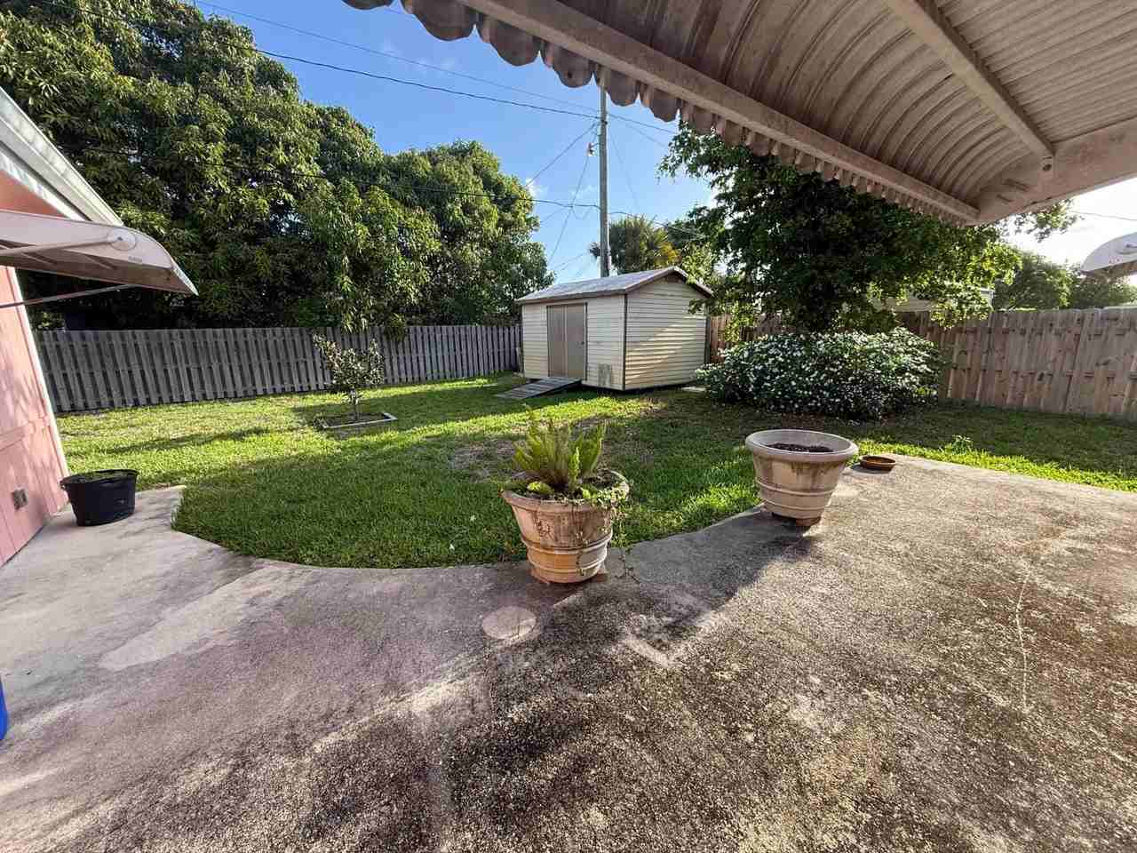 817 Elm Rd - Photo 4 of 4