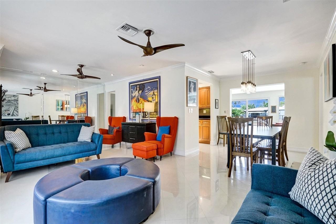 2051 Coral Reef Dr - Photo 7 of 50
