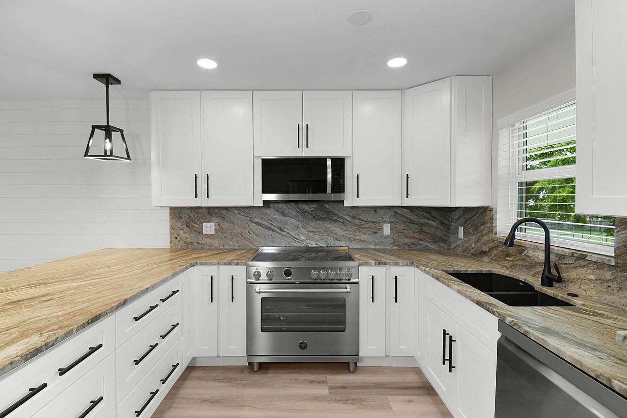 200 N El Mar Dr #B202 - Photo 3 of 22