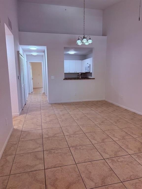 2941 Riverside Dr #303 - Photo 2 of 25