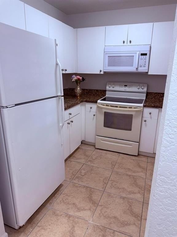 2941 Riverside Dr #303 - Photo 5 of 25