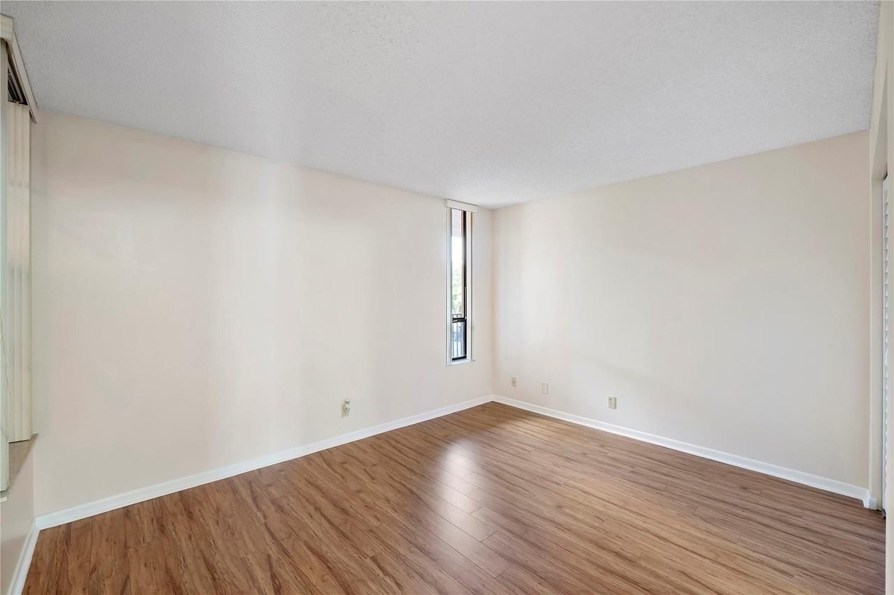 6519 Coral Lake Dr #207 - Photo 6 of 13