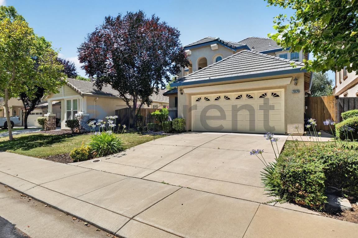 20629 Sarazen Pl - Photo 2 of 34