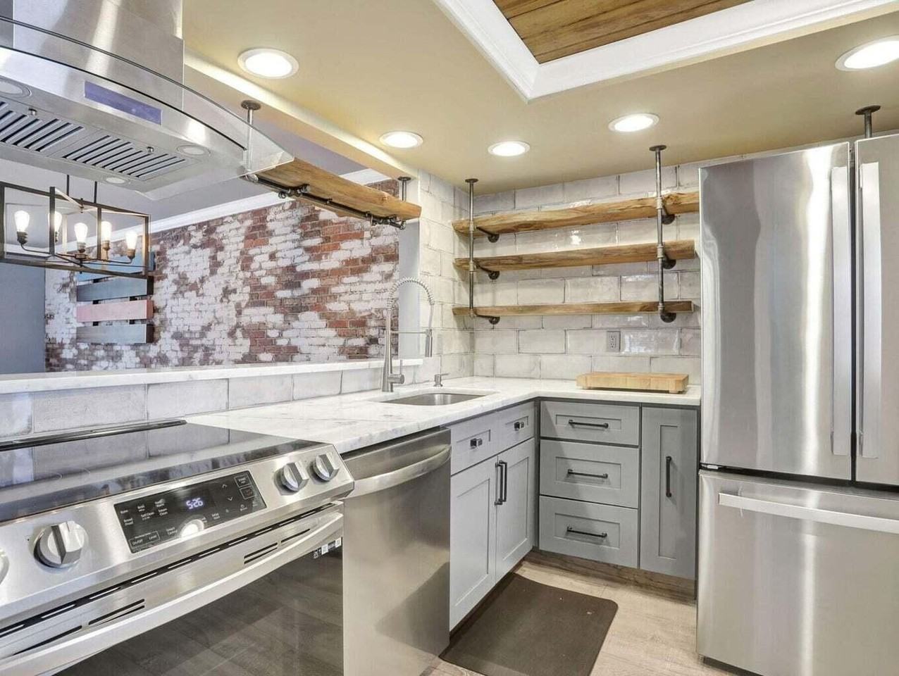 7800 Nw 18th St #201 - Photo 4 of 31